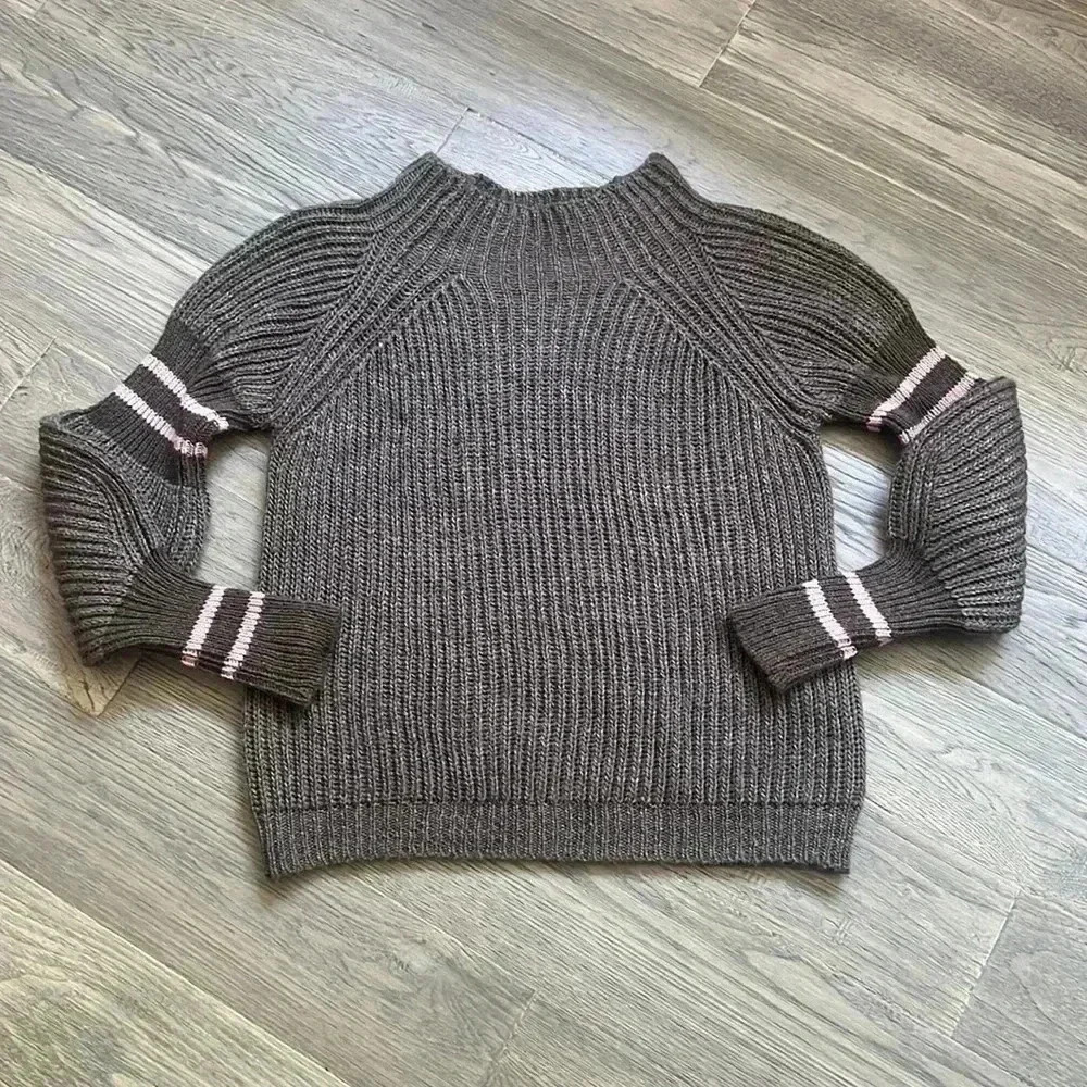 🔥NADA  Del Riccio🔥 | Brown knit puff sleeve long sleeve sweater